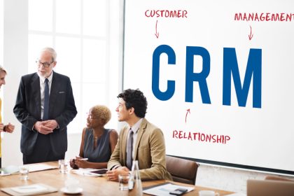 Ce este CRM și cum te poate ajuta să îți gestionezi mai bine relația cu clienții